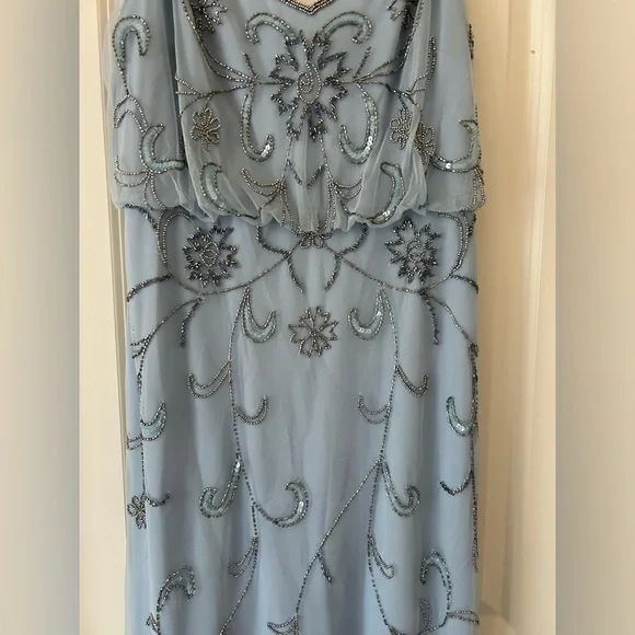 Adrianna Papell Blouson Light Blue Embellished Gown Size 6 - Picture 7 of 11